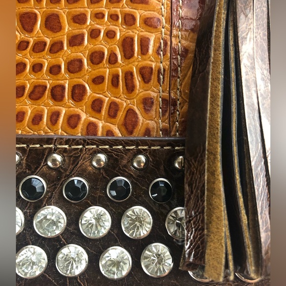 Women's Madi Claire Three-Toned Brown Crocodile Embossed Genuine Leather Bag. - Picture 11 of 16